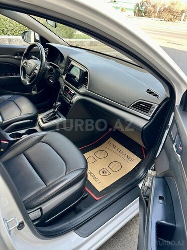 Hyundai Avante 2015, 198,000 km - 1.6 l - Bakı