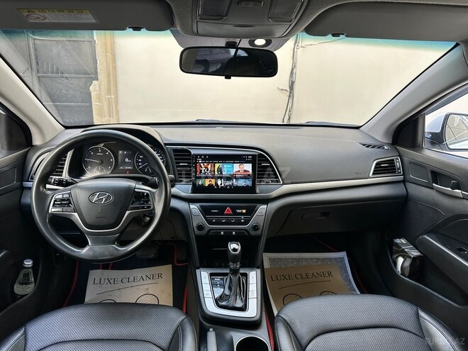 Hyundai Avante 2015, 198,000 km - 1.6 l - Bakı