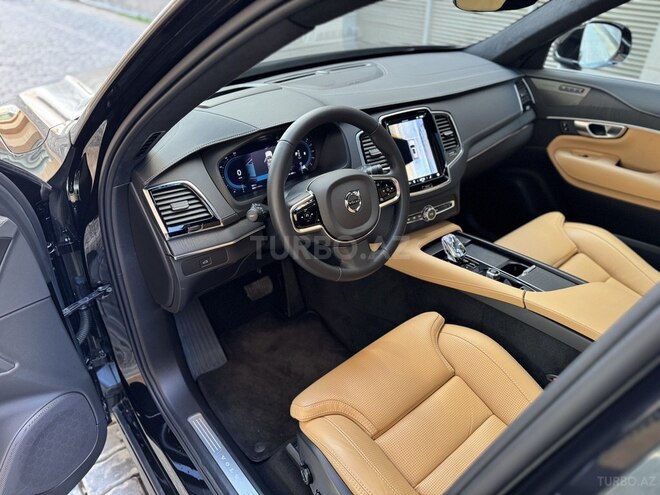 Volvo XC90-12