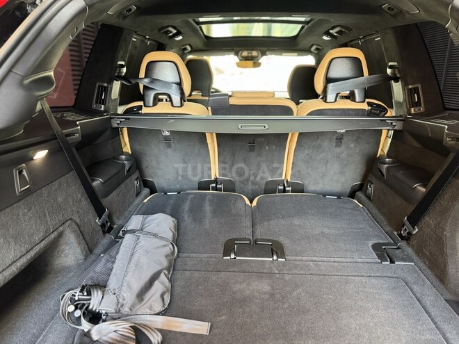 Volvo XC90-9