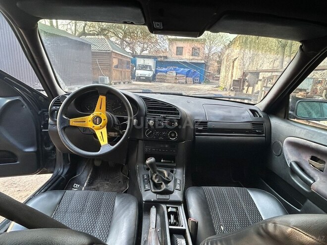 BMW 320 1992, 450,000 km - 2.0 l - Bakı