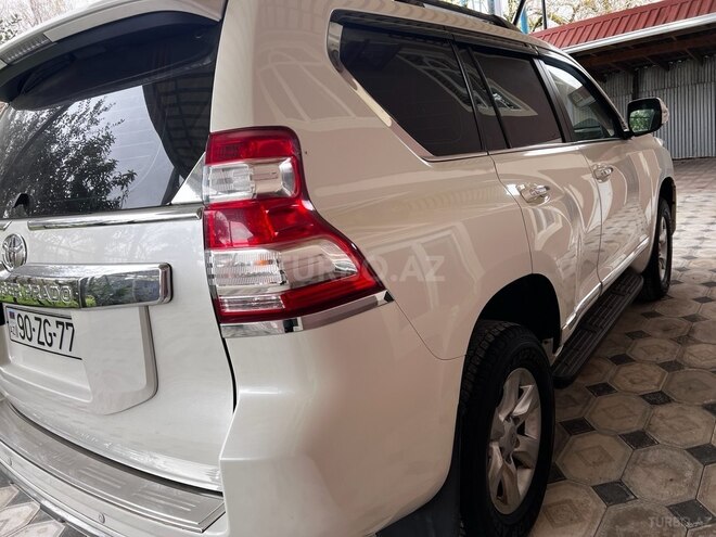 Toyota Land Cruiser Prado 2013, 124,000 km - 2.7 l - Astara