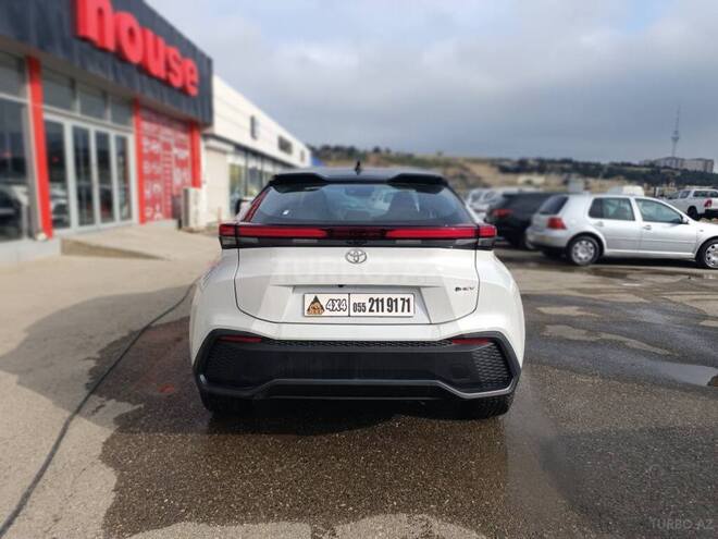 Toyota C-HR 2024, 0 km - 2.0 л - Bakı