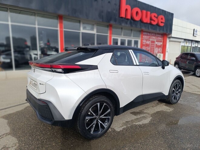 Toyota C-HR 2024, 0 km - 2.0 л - Bakı