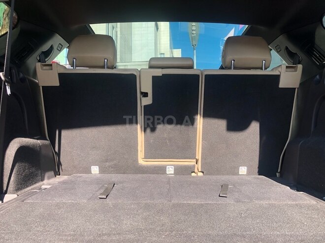 Land Rover Discovery Sport 2015, 320,000 km - 2.0 l - Bakı
