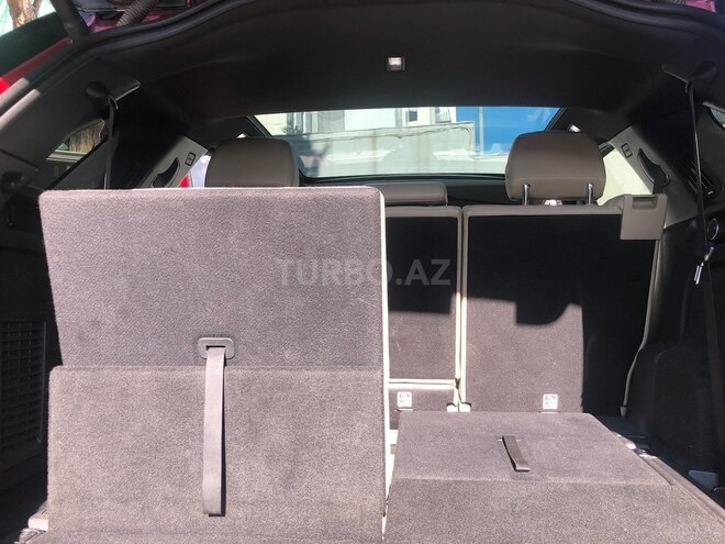 Land Rover Discovery Sport 2015, 320,000 km - 2.0 l - Bakı