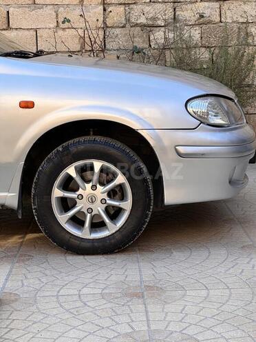 Nissan Sunny 2002, 299,153 km - 1.6 l - Bakı