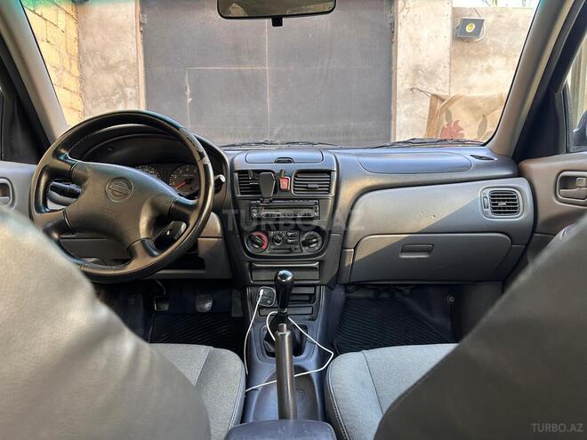Nissan Sunny 2002, 299,153 km - 1.6 l - Bakı