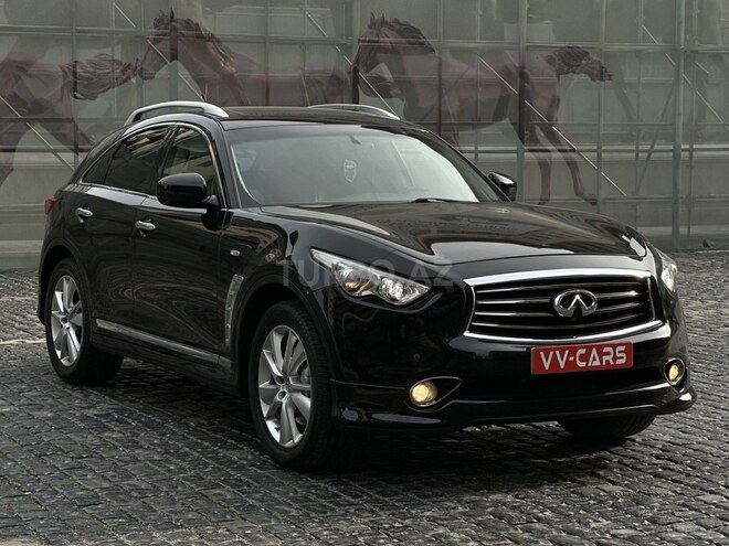 Infiniti FX35-3