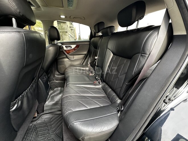 Infiniti FX35-18
