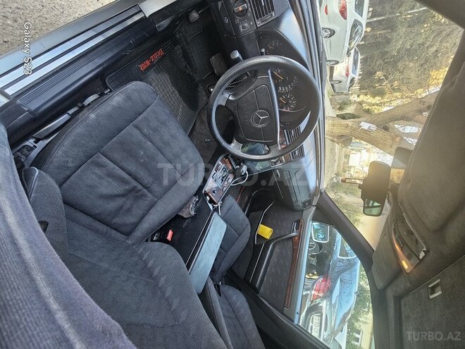 Mercedes C 230 1997, 280,000 km - 2.3 л - Bakı