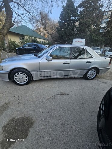 Mercedes C 230 1997, 280,000 km - 2.3 л - Bakı