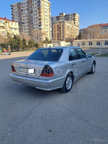Mercedes C 200 1996, 250,000 km - 2.0 l - Sumqayıt