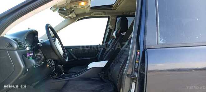 Mercedes ML 270 4MATIC 2002, 286,505 km - 2.7 л - Bakı