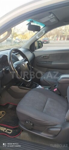 Toyota Hilux 2012, 273,000 km - 2.5 л - Bakı