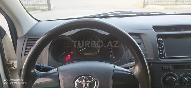 Toyota Hilux 2012, 273,000 km - 2.5 л - Bakı