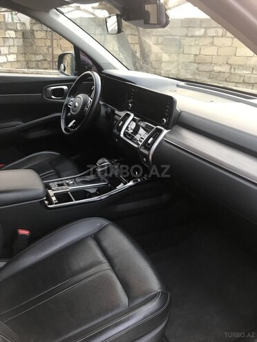 Kia Sorento-11