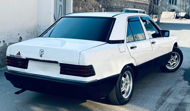 Mercedes 190 1985, 245,000 km - 2.0 л - Gəncə
