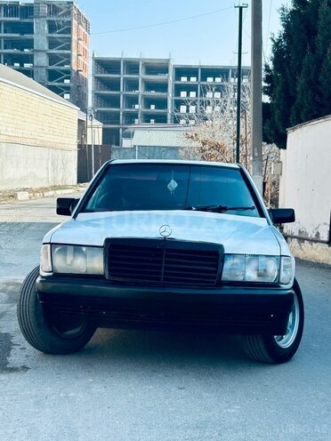 Mercedes 190 1985, 245,000 km - 2.0 л - Gəncə