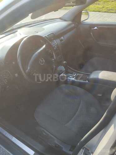 Mercedes C 220 d 2001, 540,000 km - 2.2 l - Bakı