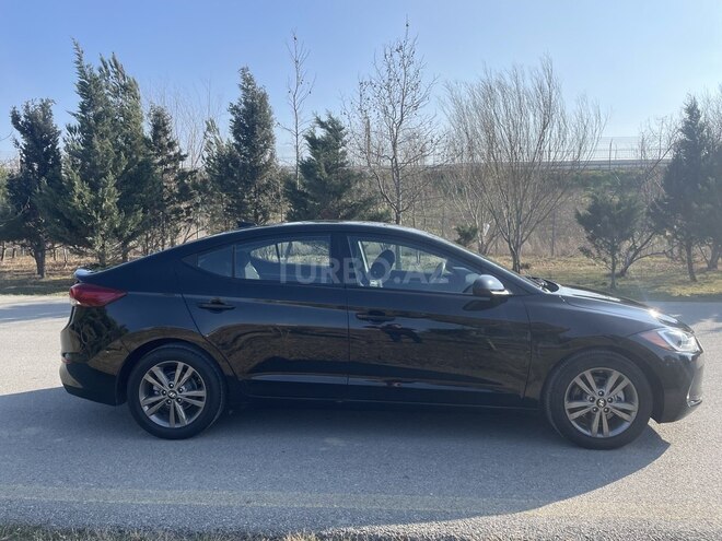 Hyundai Elantra 2017, 95,233 km - 2.0 л - Bakı