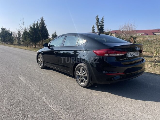 Hyundai Elantra 2017, 95,233 km - 2.0 л - Bakı