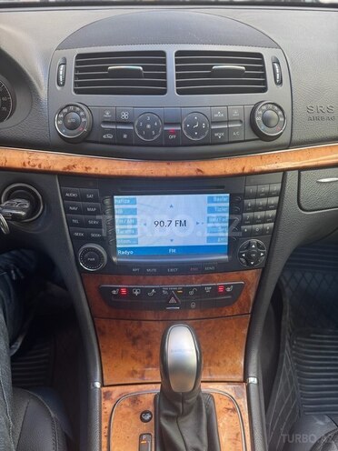 Mercedes E 350 4MATIC 2005, 332,000 km - 3.5 l - Bakı