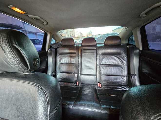Volkswagen Passat 2003, 227,000 km - 1.8 l - Bakı