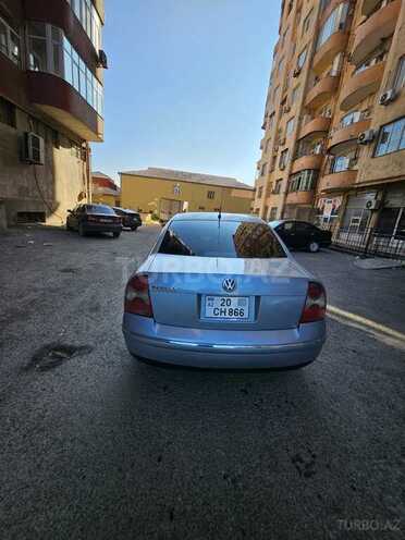 Volkswagen Passat 2003, 227,000 km - 1.8 l - Bakı