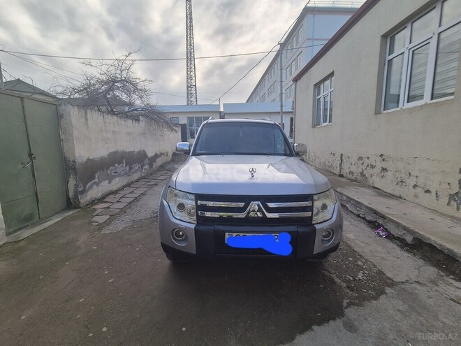 Mitsubishi Pajero 2008, 200,400 km - 3.0 l - Siyəzən