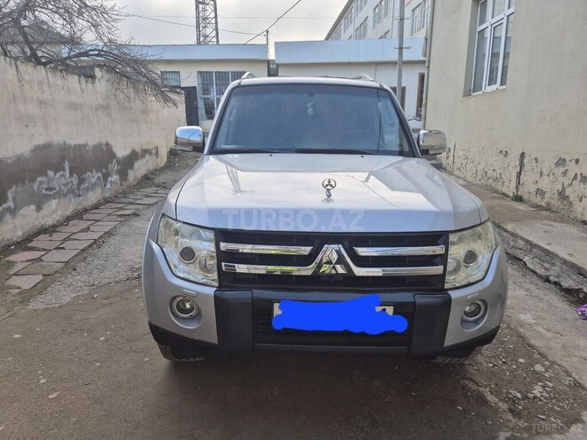 Mitsubishi Pajero 2008, 200,400 km - 3.0 l - Siyəzən