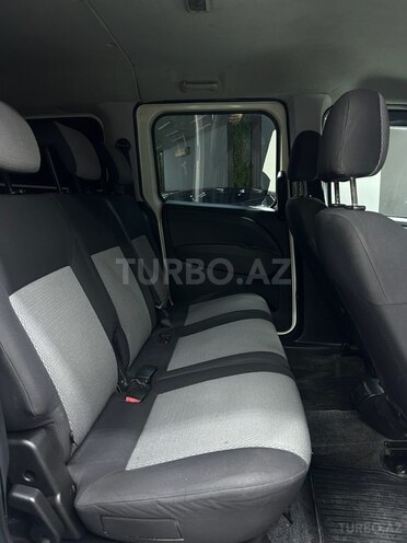 Fiat Doblo-11