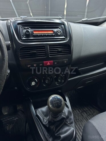 Fiat Doblo-14