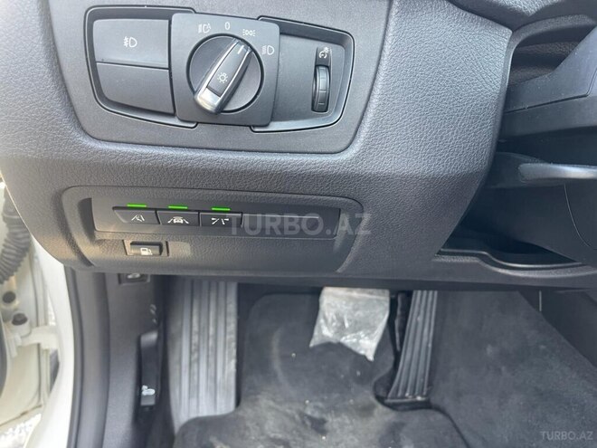BMW 330e 2016, 93,000 km - 2.0 l - Bakı