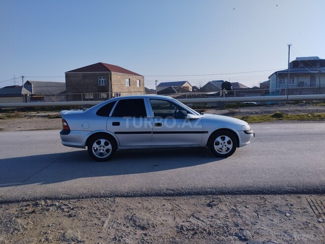Opel Vectra 1996, 386,475 km - 1.6 л - Bakı