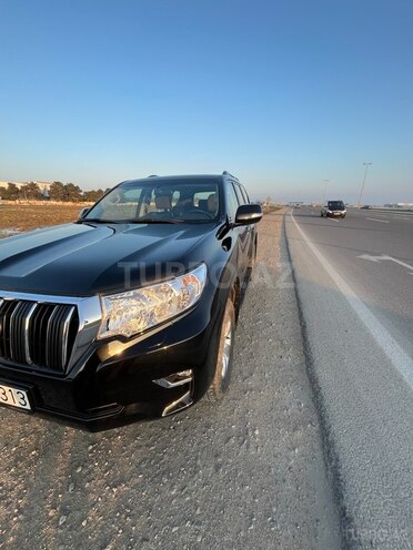 Toyota Land Cruiser Prado-2