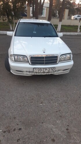 Mercedes C 200 1999, 370,000 km - 2.0 л - Şirvan