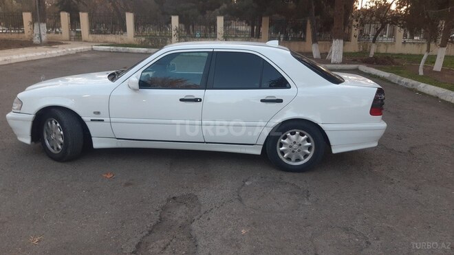 Mercedes C 200 1999, 370,000 km - 2.0 л - Şirvan