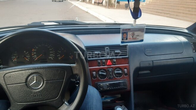 Mercedes C 200 1999, 370,000 km - 2.0 л - Şirvan