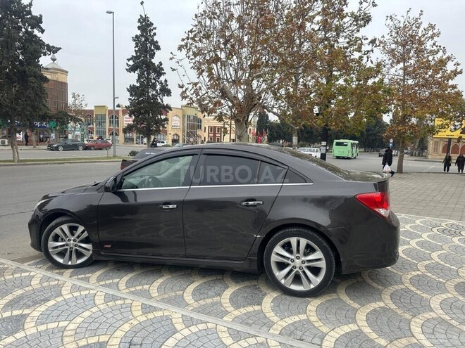 Chevrolet Cruze 2015, 237,000 km - 1.4 l - Gəncə