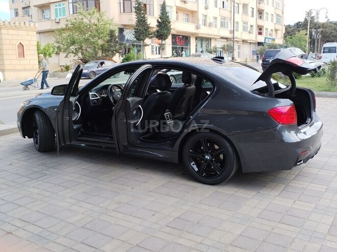 BMW 320-7