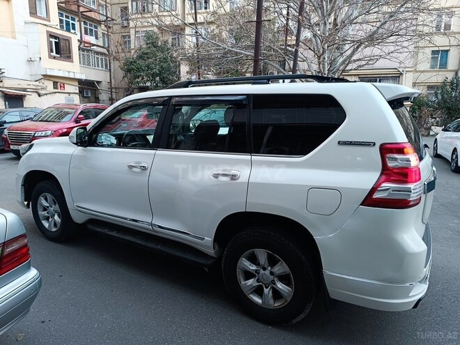 Toyota Land Cruiser Prado 2010, 244,000 km - 2.7 l - Bakı
