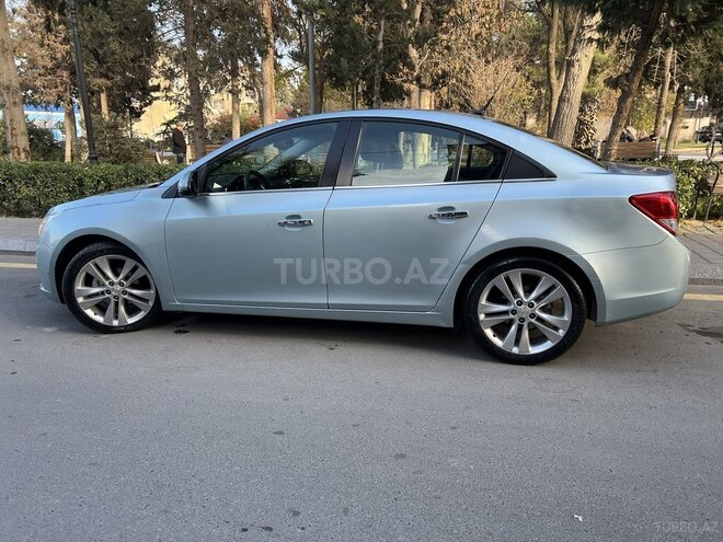 Chevrolet Cruze 2011, 230,000 km - 1.4 л - Bakı