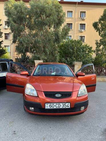 Kia Rio 2005, 355,000 km - 1.4 l - Bakı