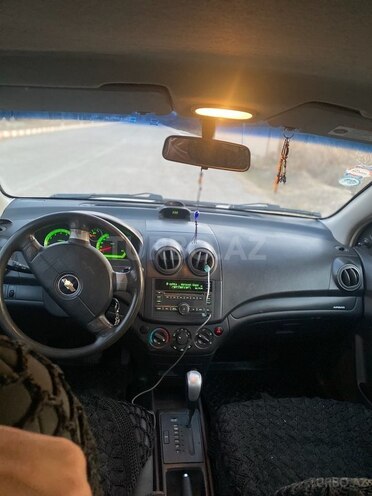Chevrolet Aveo-4