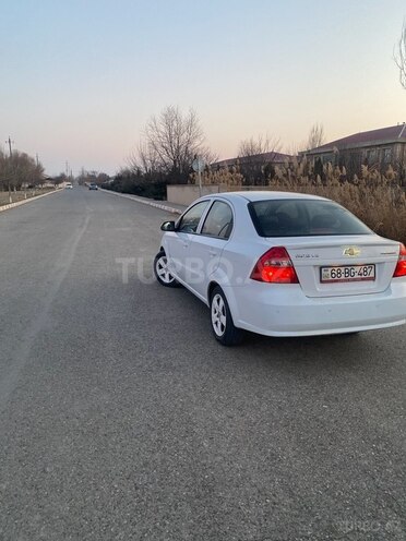 Chevrolet Aveo-6