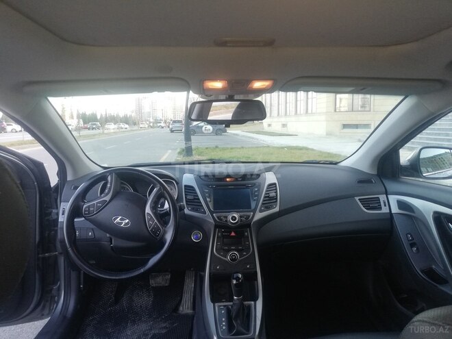 Hyundai Elantra 2015, 221,446 km - 1.8 l - Sumqayıt