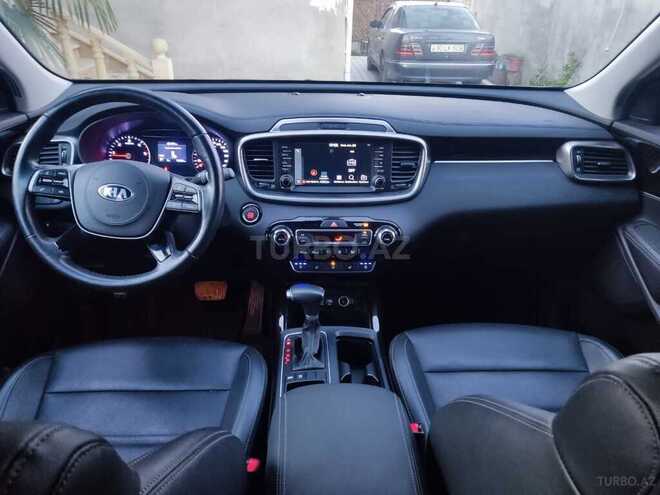 Kia Sorento-4