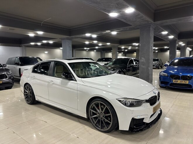 BMW 320-2