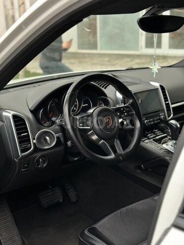 Porsche Cayenne 2017, 143,000 km - 3.6 l - Bakı
